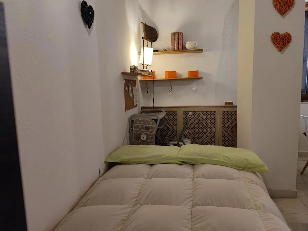 Cagliari Elmas Airport Beautiful Mansarda Appartement Assemini 0*,  Italië