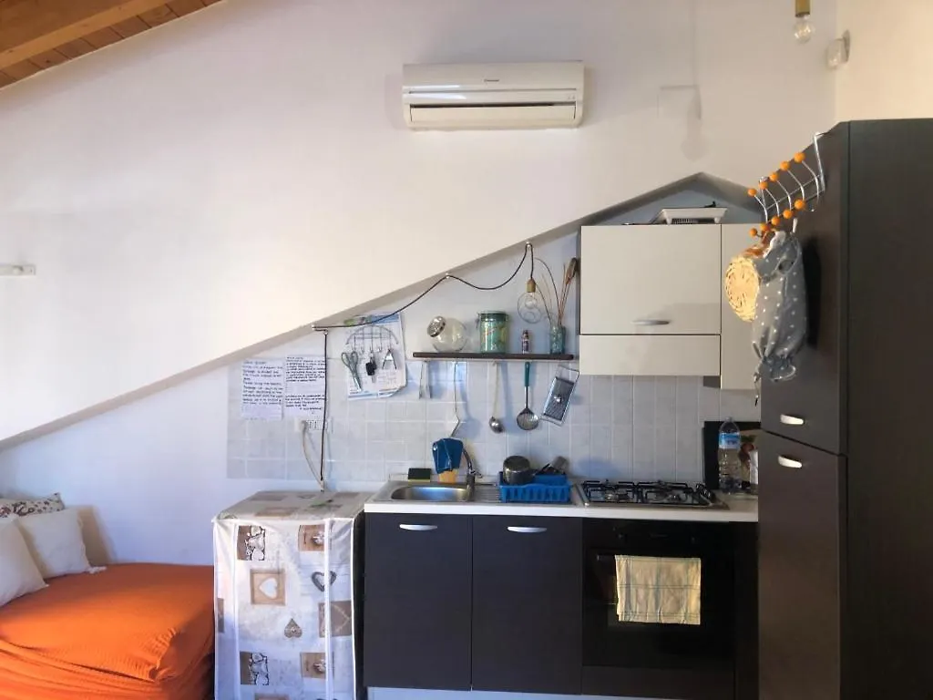 Cagliari Elmas Airport Beautiful Mansarda Appartement Assemini